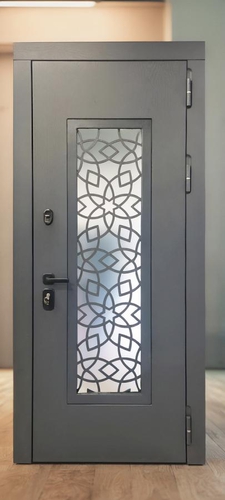 Серая дверь с лазерной резкой Серая дверь с лазерной резкой