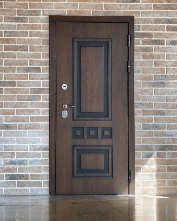 Уличная дверь с панелью МДФ Уличная дверь с панелью МДФ