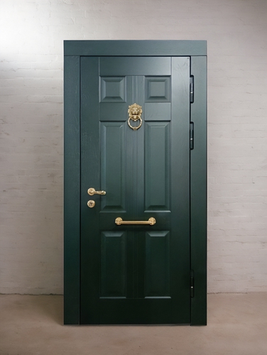 Зеленая дверь МДФ окрас по RAL со стукалкой Зеленая дверь МДФ окрас по RAL со стукалкой